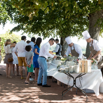 Mariage de Lorraine et Nicolas  au Domaine de la Javernière à Morgon.